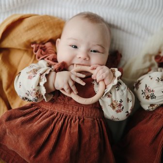 Mushie Bijtring Teether Cat  │  Blush